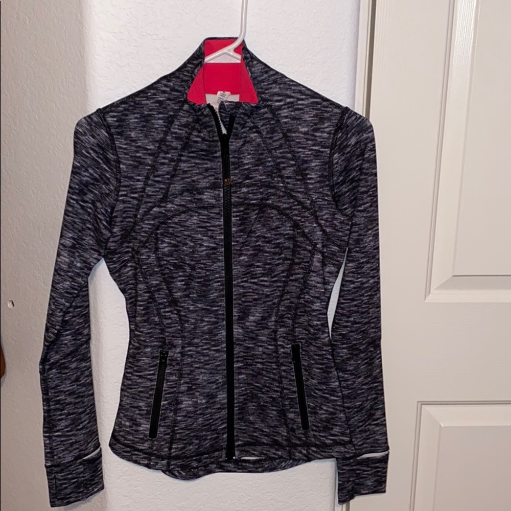 Lululemon workout jacket